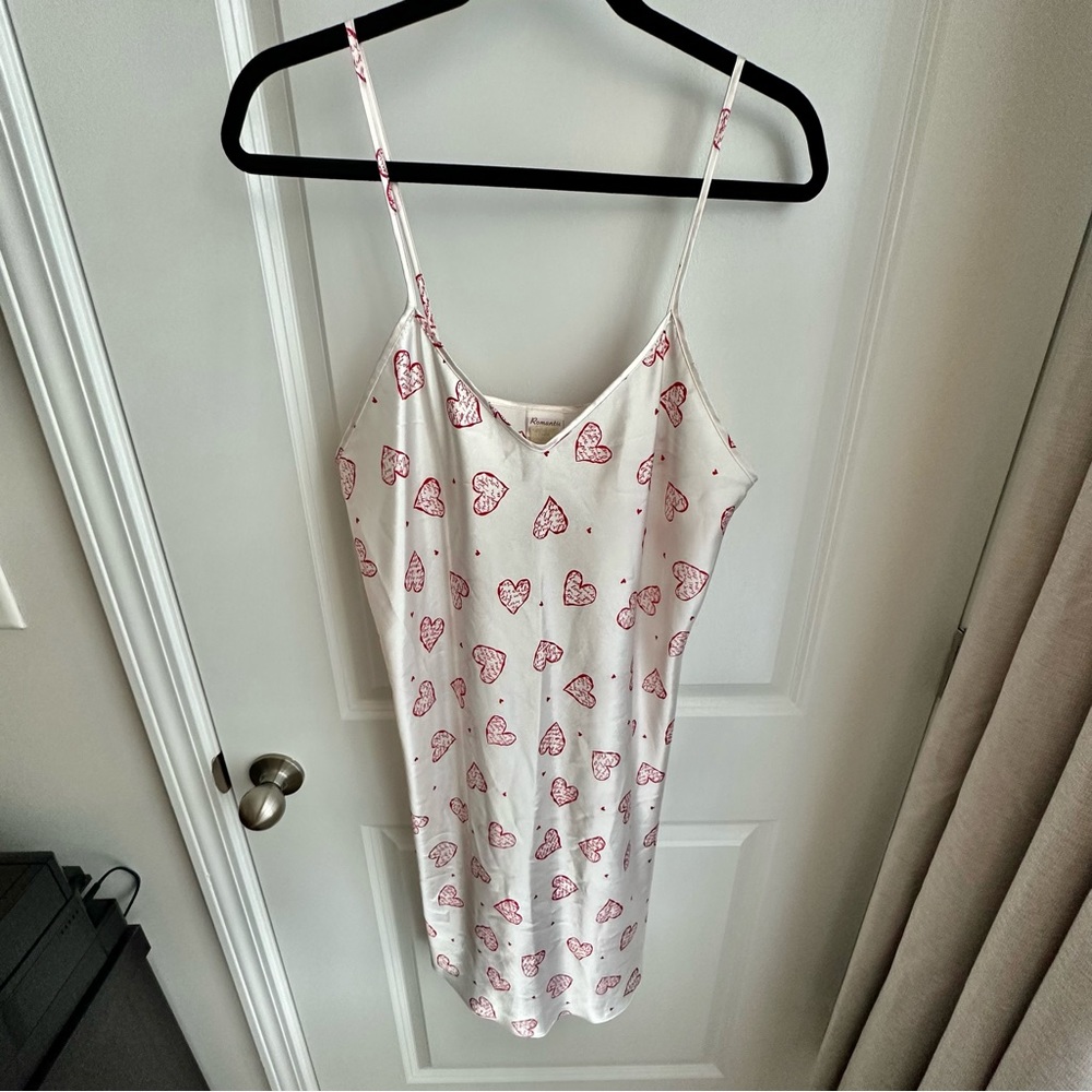 Romantic Moods Heart Print Silky Nightie